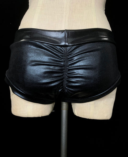 Black Leather-Look Pole Shorts (XL)